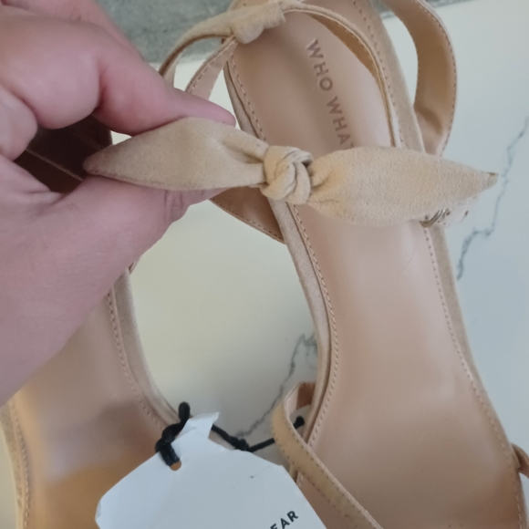 WHOWHATWEAR Sandals - Picture 5 of 5